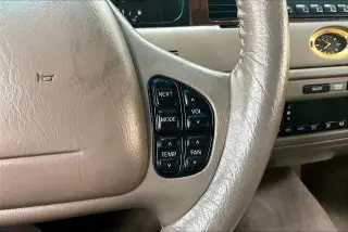 Lincoln Town Car 2000 Cartier 4dr Sedan