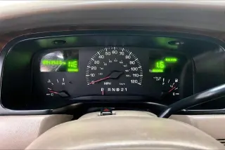 Lincoln Town Car 2000 Cartier 4dr Sedan