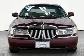 Lincoln Town Car 2000 Cartier 4dr Sedan