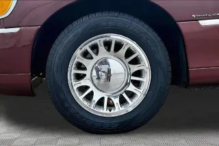 Lincoln Town Car 2000 Cartier 4dr Sedan
