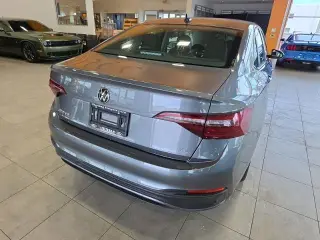 Volkswagen Jetta 2024 SE 4p Sedan