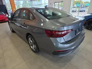 Volkswagen Jetta 2024 SE 4p Sedan