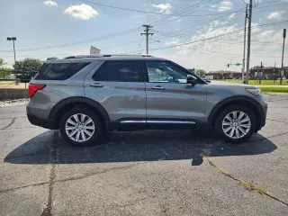 Ford Explorer 2020 AWD Limited 4dr SUV