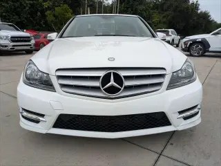 Clase C Mercedes-Benz 2013 C 250 Luxury 4dr Sedan