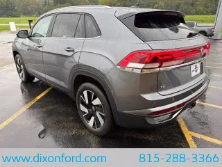 Volkswagen Atlas Cross Sport 2024 AWD SE 4Motion 4p SUV con Tecnología