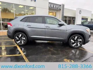 Volkswagen Atlas Cross Sport 2024 AWD SE 4Motion 4p SUV con Tecnología