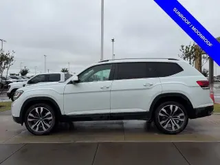 Volkswagen Atlas 2021 AWD V6 SEL 4Motion 4dr SUV (lanzamiento a mitad de año)