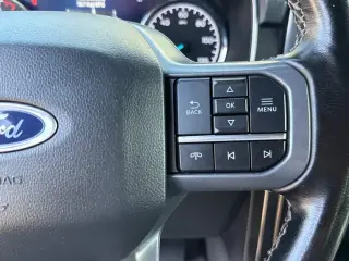 Ford F-150 2023 4x4 Lariat 4dr SuperCrew 5.5 ft. SB