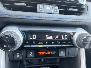 Toyota RAV4 Hybrid 2022 AWD XSE 4p SUV