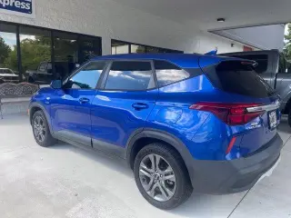 Kia Seltos 2021 4x4 LX 4p SUV