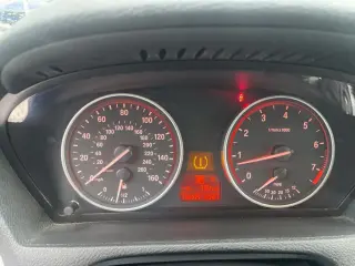 BMW X5 2013 AWD xDrive50i 4p SUV