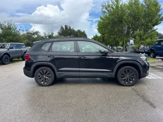 Volkswagen Taos 2022 tracción en todas las ruedas S 4Motion 4p SUV