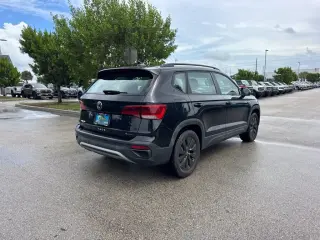Volkswagen Taos 2022 tracción en todas las ruedas S 4Motion 4p SUV