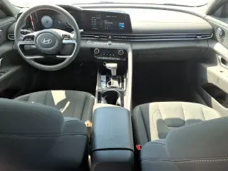 Hyundai ELANTRA 2025 SEL Conveniencia 4p Sedan