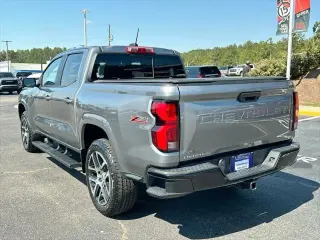 Chevrolet Colorado 2023 4x4 Z71 4p Puerta Lateral Cabina de Tripulacion 5 ft. SB