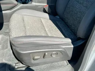 Chevrolet Colorado 2023 4x4 Z71 4p Puerta Lateral Cabina de Tripulacion 5 ft. SB