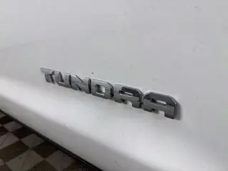 Toyota Tundra 2020 4x4 Limited 4dr CrewMax Cab Pickup SB