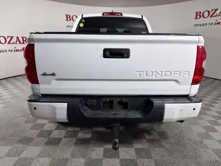 Toyota Tundra 2020 4x4 Limited 4dr CrewMax Cab Pickup SB