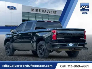 Chevrolet Silverado 1500 2022 4x4 Custom 4dr Crew Cab 5.8 ft. SB