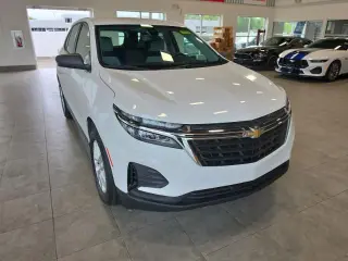 Chevrolet Equinox 2024 LS 4p SUV con 1PL