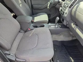 Nissan Frontier 2014 4x2 S 4 puertas Crew Cab 5 ft. SB Pickup 6M