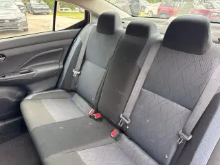 Nissan Versa 2024 SV 4p Sedan