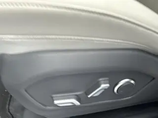 Hyundai SANTA FE 2024 SEL SUV de 4 puertas