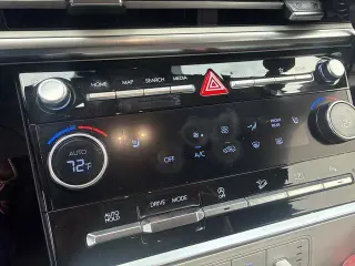 Hyundai SANTA FE 2024 SEL SUV de 4 puertas