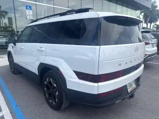 Hyundai SANTA FE 2024 SEL SUV de 4 puertas