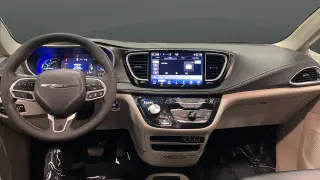 2024 Chrysler Pacifica Hybrid
