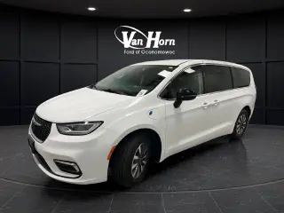 2024 Chrysler Pacifica Hybrid