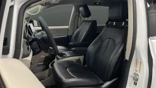 2024 Chrysler Pacifica Hybrid