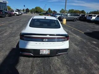 2025 Hyundai Sonata Hybrid
