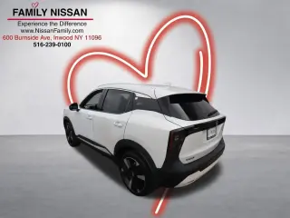 Nissan Kicks 2025 AWD SR 4p Crossover