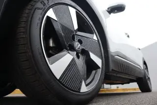 Nissan Kicks 2025 AWD SR 4p Crossover