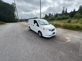 Nissan NV200 2015 SV 4dr Cargo Mini-Van