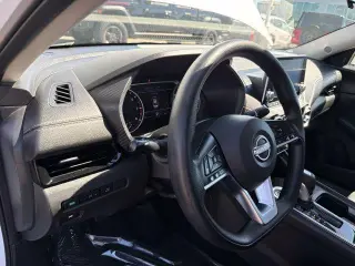 Nissan Sentra 2024 SV 4dr Sedán