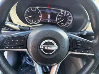 Nissan Sentra 2024 SV 4dr Sedán