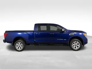 2024 Nissan Titan XD