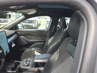 Ford Mustang Mach-E 2023 AWD GT 4dr SUV