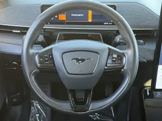Ford Mustang Mach-E 2024 Premium 4dr SUV