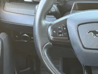Ford Mustang Mach-E 2024 Premium 4dr SUV