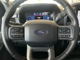 Ford F-150 2025 4x4 XLT 4dr SuperCrew 5.5 ft. SB