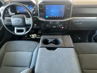 Ford F-150 2025 4x4 XLT 4dr SuperCrew 5.5 ft. SB