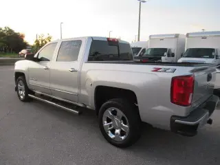 Chevrolet Silverado 1500 2018 4x4 LTZ 4 puertas Cabina Crew 6,5 pies. SB