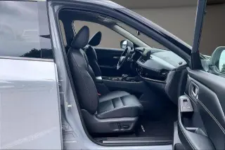 Nissan Rogue 2025 SL 4dr Crossover