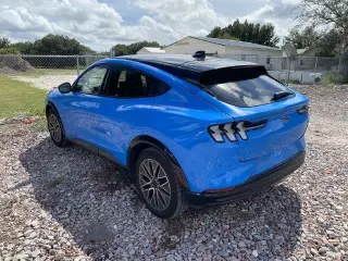 Ford Mustang Mach-E 2024 Premium 4p SUV
