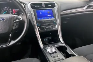 Ford Fusion 2020 SE 4p Sedan