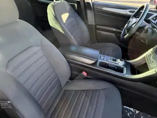 Ford Fusion 2020 SE 4dr Sedan