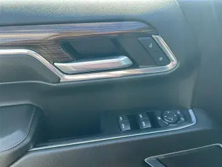 Chevrolet Silverado 1500 2024 4x4 LT 4p. Cabina Extendida con 2 Puertas y 5.8 pies de caja estanca con 2 niveles